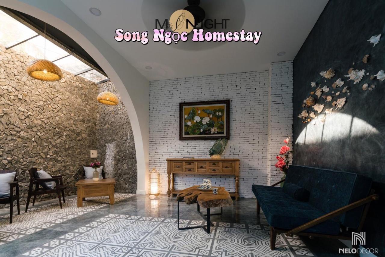 Bed & Breakfast Song Ngoc